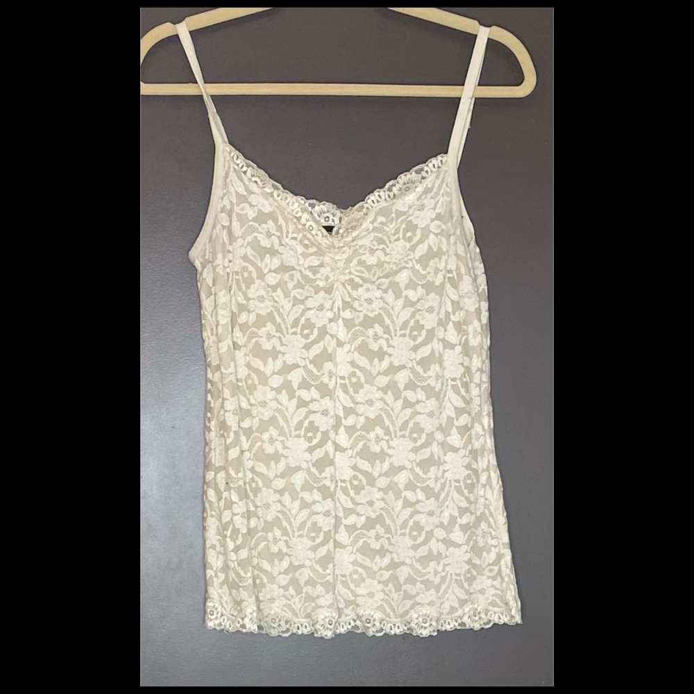 ⭐️ White Lacy Camisole Tank sz L